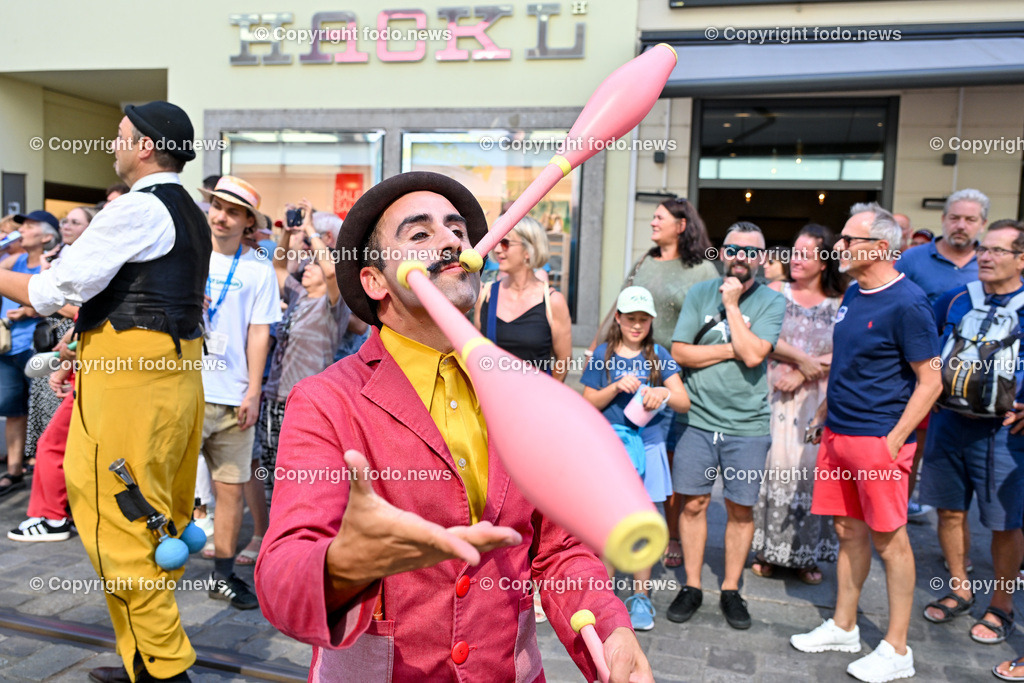 Pflasterspektakel_ 36. Linzer Pflasterspektakel 2024_ 18.07.2024-44 | 18.07.2023, Linz, AUT, 36. Linzer Pflasterspektakel 2024, im Bild diverse Kuenstler