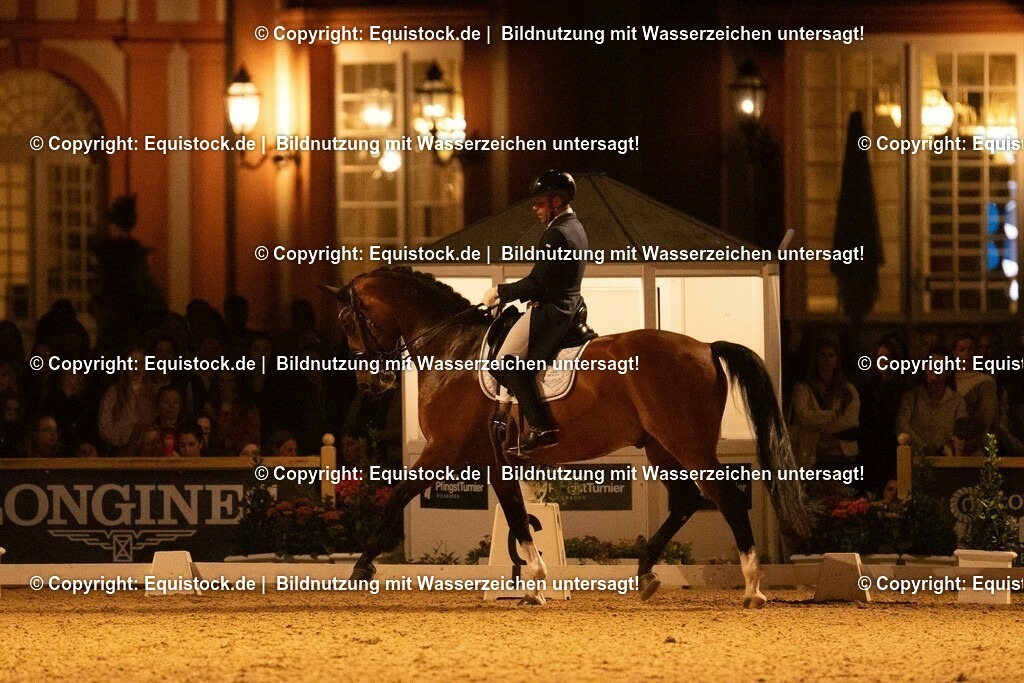 20230528_Flutlicht-Kür_0469 | equistock