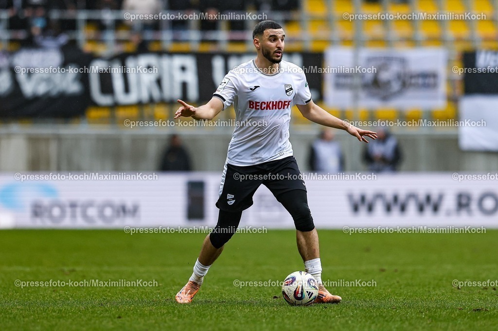 xKWIx21022601067 | 21.02.2026, xKWIx, Fußball, 3. Liga, Alemannia Aachen - SC Verl, Tivoli: Oualid Mhamdi (SC Verl #20) Photo: xKamilxWilkowskixPressefotoKochx