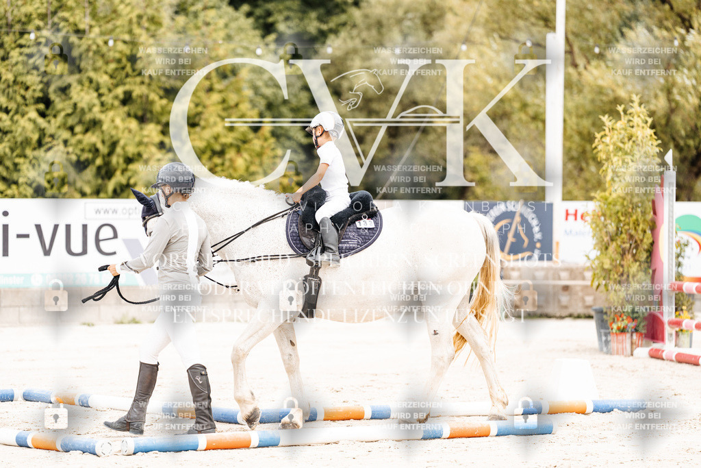 CK907125 | Turnierfotografie Pferdefotografie Trier Rheinland-Pfalz Pferdesport Reitsport Tierfotografie Sportfotografie Pferdevideo Pferdevideografie Equestrianvideography equestrianphotography  - Realisiert mit Pictrs.com