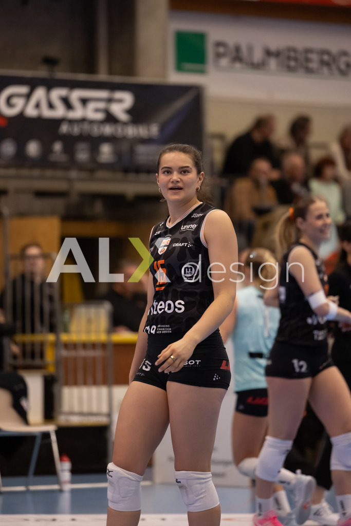Volleyball I Frauen I Saison 2025-2026 I Volleyball NLA | Women I Round 16 I VC Kanti Schaffhausen - Viteos NUC I 31.01.2026 | 15 Von Micheli Alix (CH) (Viteos NUC) – Mittelblock - Realisiert mit Pictrs.com