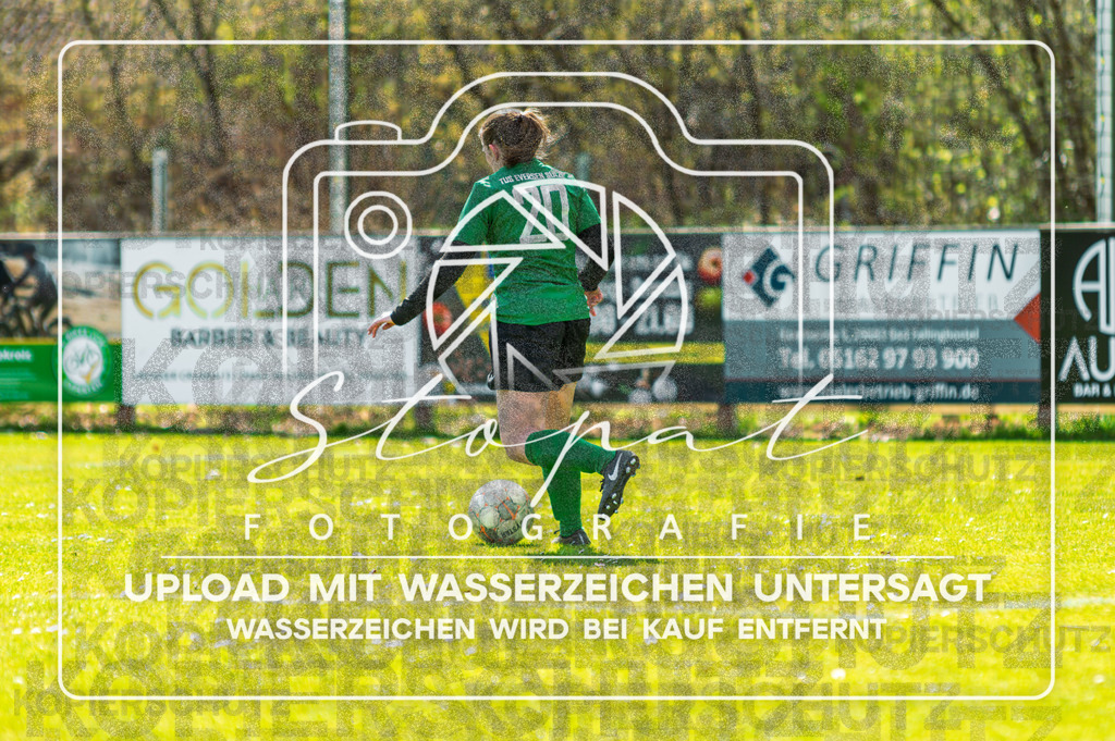 SGFTUS-1034 | Nadine Fellenberg (TuS Eversen-Sulze #20) beim Damen Kreisliga HK/CE Spiel zwischen SG Fulde und TuS Eversen-Sulze im Fulder Zentralstadion, Fulde (Simon Paul Stopat) - Realisiert mit Pictrs.com