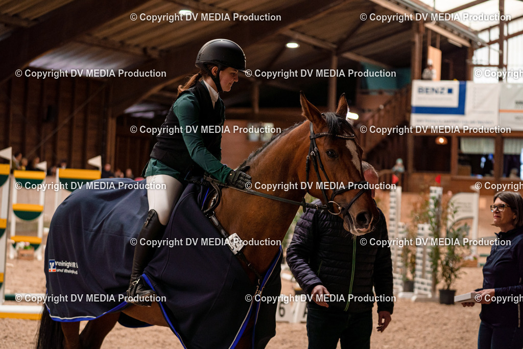 Springen Tag 2-370 | dv-media-shop - Realisiert mit Pictrs.com