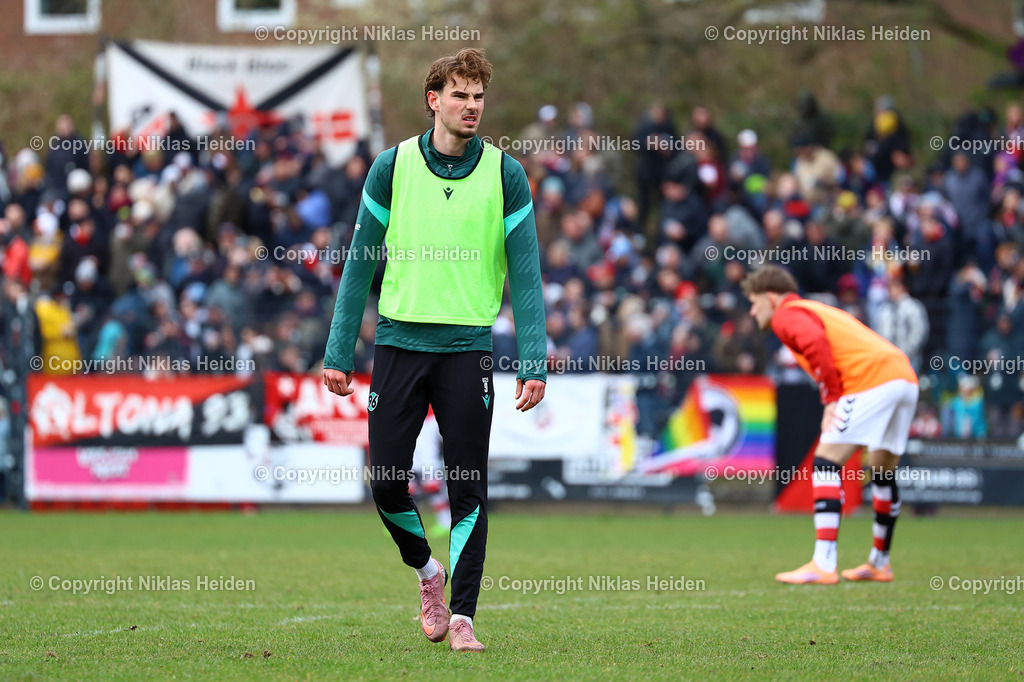 NH_Altona93_Hannover96U23_RegionalligaNord_28032026 | #9 Merlin Sinanovic (Hannover 96 U23)Fußball I Herren I Regionalliga Nord I Saison 2025-2026 I 28. Spieltag I Altona 93 - Hannover 96 U23 I 26.03.2026 I Adolf-Jäger-Kampfbahn