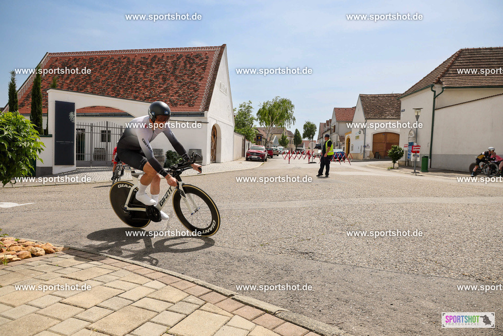 LUR_6577 | Neusiedler See Radmarathon 2025 #neusiedlerseeradmarathon #yourpictrs #sportshot_your_pictrs @Sportshotphotography Copyright:www.sportshot.de