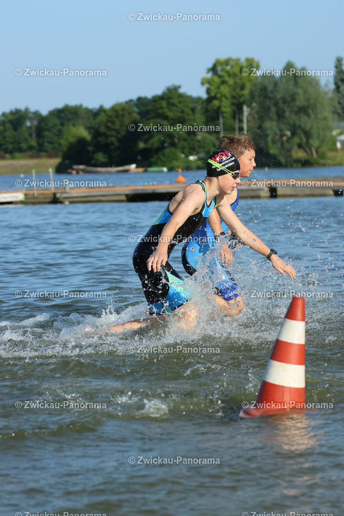 Tag 1 Wasser Klein--163 | Urban. Natur. Panorama. Luftbild. 
Der Bildershop für aufregende Perspektiven!
Für Deko, Wandbild und Kalender!
Wir bringen LED-Bilder zum Leuchten!
