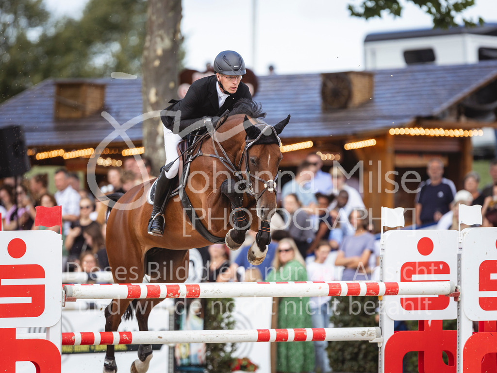 240714_BHO_GroßerPreis-631 | Deine schönsten Turniermomente als professionelle Fotos! Entdecke hochwertige Pferdesport-Fotografie im Online-Shop. Jetzt Fotos finden & bestellen!