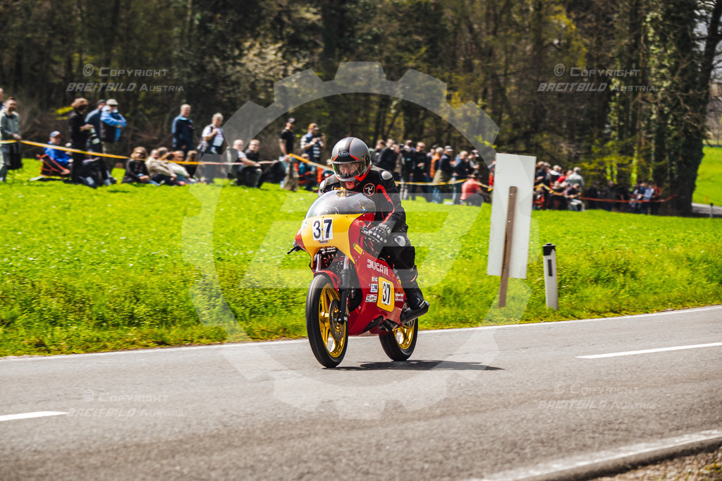 0563 - Bergrennen Landshaag2026 | BREITBILD Austria Webshop

Finde Fotos von: Breitbild, Breitbild Austria, Landshaag, Europeanbikers, KTM, BMW, Bergrennen, Bikeporn, Carporn, Bikes, Cars, Fotografie, Oberösterreich, Österreich, Berufsfotograf, Motorradteile Ganster, Julbach, Pannoniari - Realisiert mit Pictrs.com