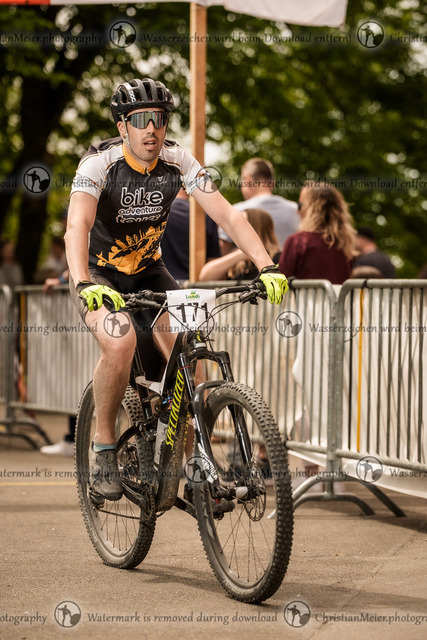 Eierlesen 2026 | Sie wurden bei einem Event oder Sportanlass fotografiert? Hier finden sie ihre Bilder! - Realisiert mit Pictrs.com