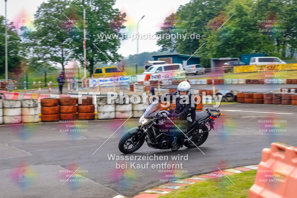 OBK-5340 | Hier findet Ihr Bilder von Touristenfahrten auf der Nürburgring Nordschleife oder von anderen Veranstaltungen die ich besucht habe. Viel Spass beim Durch Schauen 