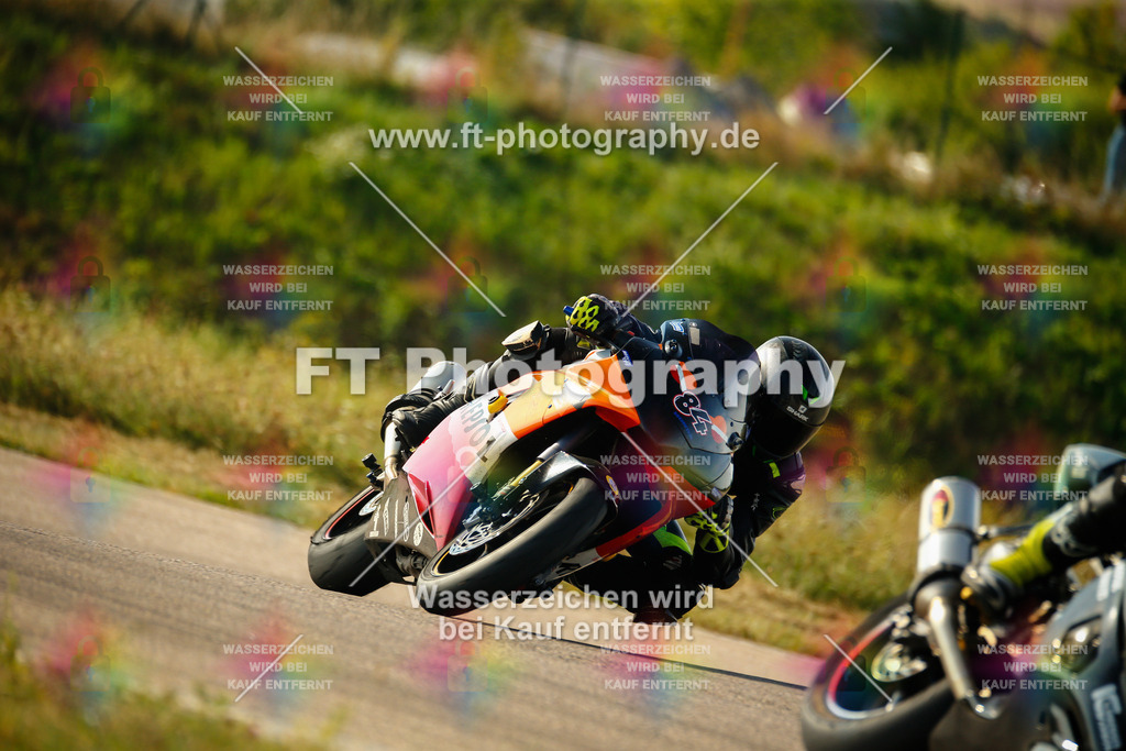 _MOT5955 | Hier findet Ihr Bilder von Touristenfahrten auf der Nürburgring Nordschleife oder von anderen Veranstaltungen die ich besucht habe. Viel Spass beim Durch Schauen 