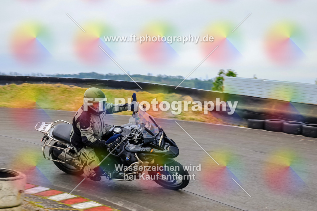 OBK-5905 | Hier findet Ihr Bilder von Touristenfahrten auf der Nürburgring Nordschleife oder von anderen Veranstaltungen die ich besucht habe. Viel Spass beim Durch Schauen 