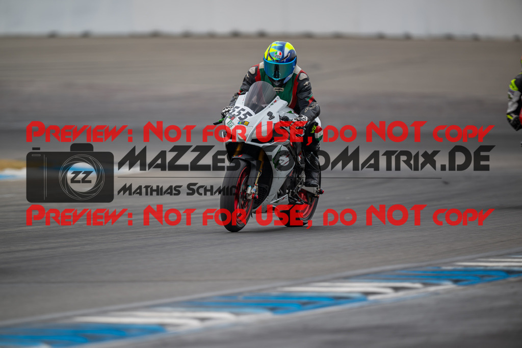 MaZZes-Fotomatrix-20260809-576389 | R1