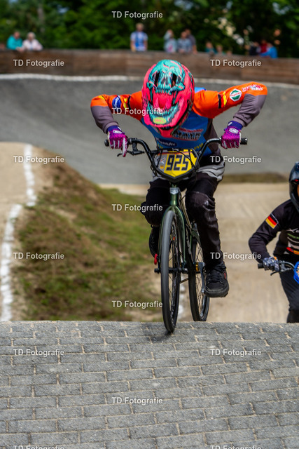BayBMX2026-06335 | Fotogalerie von Thomas Dettweiler mit Eventbildern und lizenzfreien Fotos. Perfekt als Wandbild, für Büro, Website oder private Nutzung. - Realisiert mit Pictrs.com