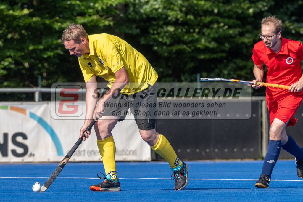 SFE_20240817_0071 | Krefeld, Deutschland, 17.08.2024:  European Cup for Recreational Hockey Players im KTHC Stadion Rot-Weiss Köln Tennis and Hockey Club am 17.08.2024 in Krefeld, Deutschland. (Foto von Stephan Fehrmann)Krefeld, Germany, 17.08.2024: European Cup for Recreational Hockey Players in KTHC Stadion Rot-Weiss Köln Tennis and Hockey Club at 17.08.2024 in Krefeld, Deutschland. (Foto from Stephan Fehrmann)