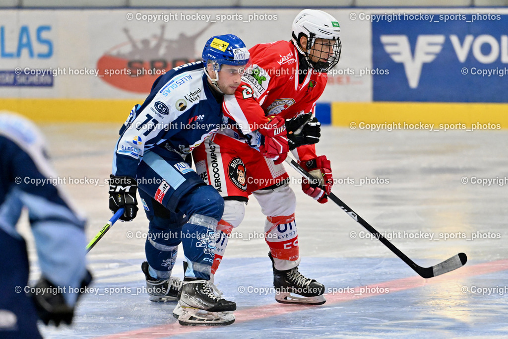 ESC Steindorf vs. ESV Ferlach | #77 Wuntschek Manuel ESC Steindorf, #21 Felsberger Andreas ESV Ferlach, ESC Steindorf vs. ESV Ferlach, ESC Steindorf vs. ESV Ferlach am 19.10.2024 in Steindorf (Ossiachersee Halle), Austria, (Photo by Bernd Stefan)