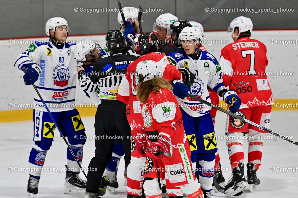 ESV Ferlach vs. UECR Eisbären Huben | #97 Fuetsch Johannes UECR EISBÄREN HUBEN, #7 Steiner Marco ESV Ferlach, #71 Sinegubovs Antons UECR EISBÄREN HUBEN, ESV Ferlach vs. UECR Eisbären Huben, ESV Ferlach vs. UECR Eisbären Huben am 31.10.2025 in Ferlach (HTC Eishalle Ferlach), Austria, (Photo by Bernd Stefan)