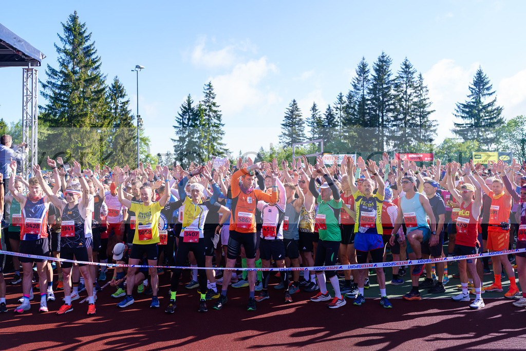 Rennsteiglauf Marathon 2025 | Marathon von Neuhaus/Rwg. nach Schmiedefeld/Rstg. am 17. Mai 2025