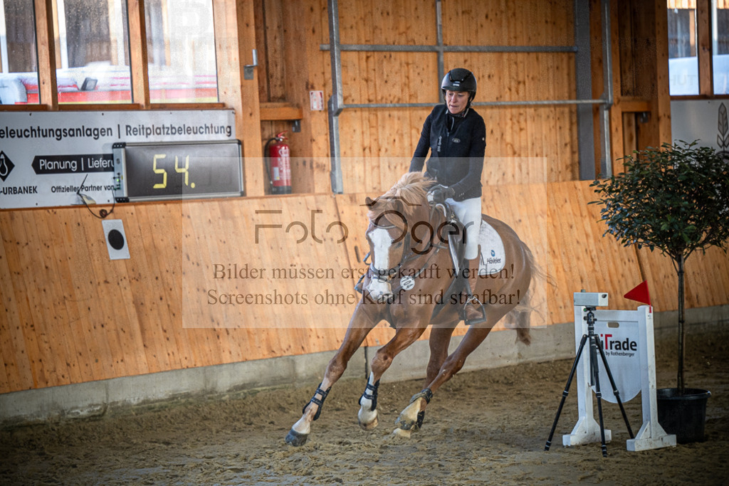 DOS_0377 | Entdecke hochwertige Reitturnierfotos von Foto Oger. Professionell, emotional und authentisch – jetzt Lieblingsmomente im Shop bestellen.Deutschlandweite Turnierfotografie. - Realisiert mit Pictrs.com
