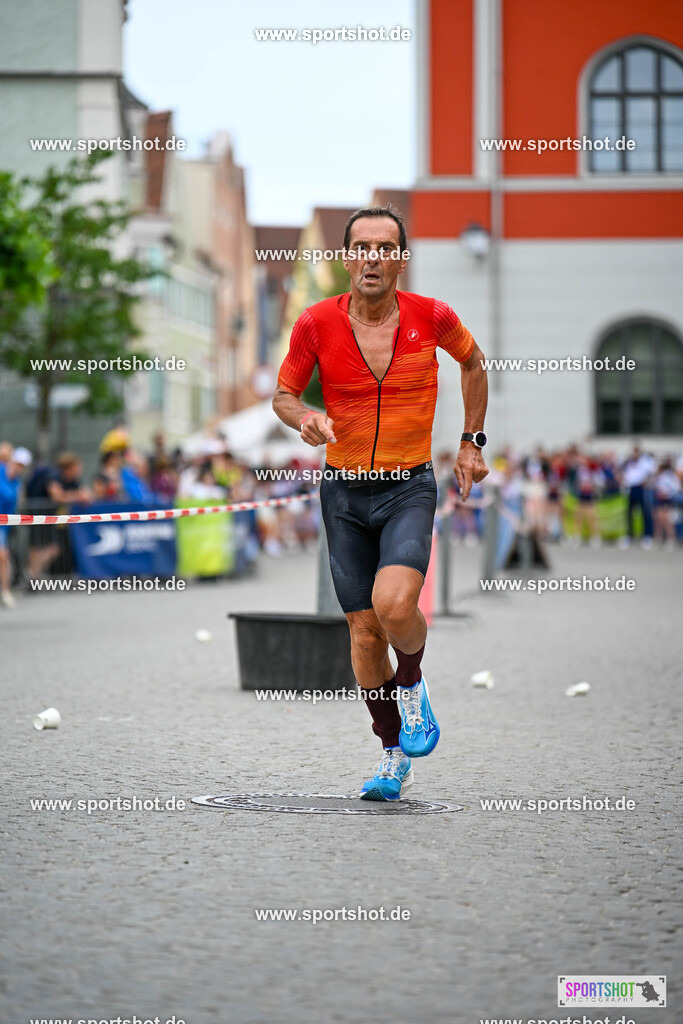 SZI_5777 | Stadttriathlon Erding 2025. #yourpictrs #sportshot_your_pictrs @Sportshotphotography #stadttriathlonerding Copyright: www.sportshot.de