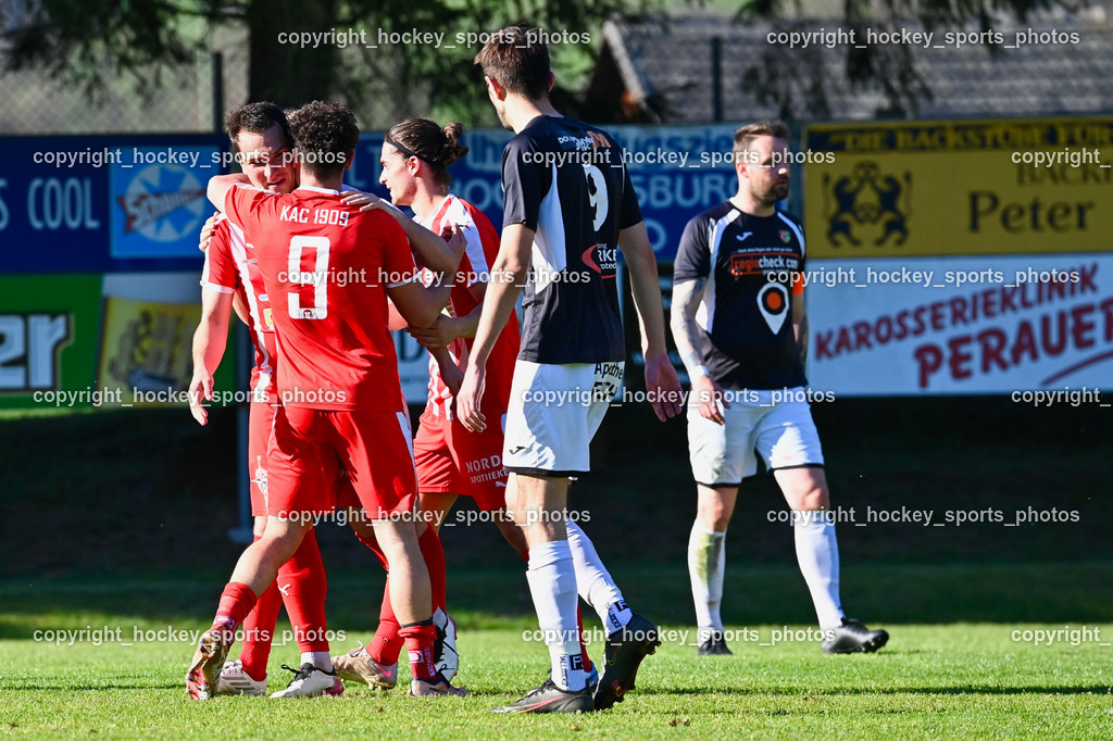 FC Gmünd vs. FC KAC 1909 22.4.2023 | Jubel FC KAC 1909 Mannschaft, #9 Raphael Kassler, #2 David Gräfischer, #4 Patrick Legner
