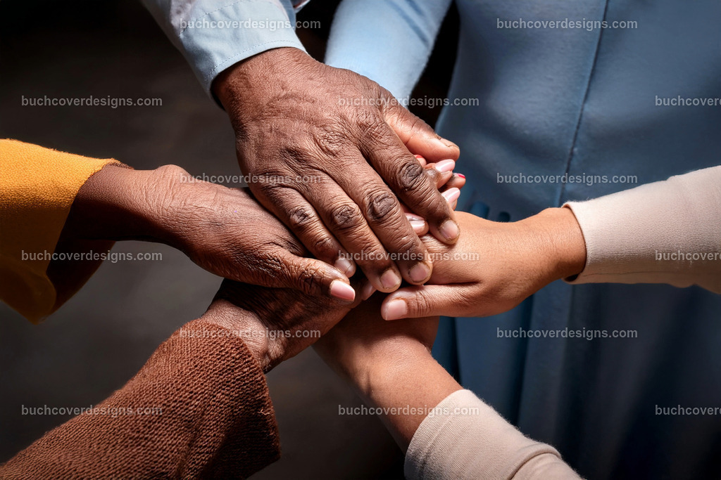 hands holding | Entdecken Sie kreative Buch Cover Designs für Self-Publishing-Autoren und Verlage! Unsere maßgeschneiderten Designs ziehen Leser an und bringen Ihre Geschichten visuell zum Leben. Lassen Sie uns Ihr perfektes Cover gestalten!