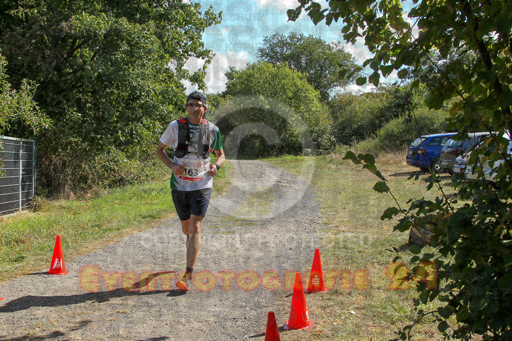 250830_1322_EV4_4220 | Sportfotografie im Rhein-Sieg Kreis, Köln, Bonn, NRW, Rheinland Pfalz, Hessen, etc. Unser Tätigkeitsfeld umfasst den Laufsport vom Volkslauf über den Marathon, Duathlon, Triathon bis zum Ultralauf wie Kölnpfad Ultra oder Schindertrail.