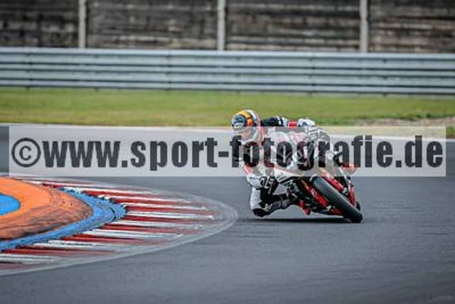 spof2354 | Professionelle Fotos von Sportveranstaltungen, aber auch Hochzeiten und anderen Events. - Realisiert mit Pictrs.com