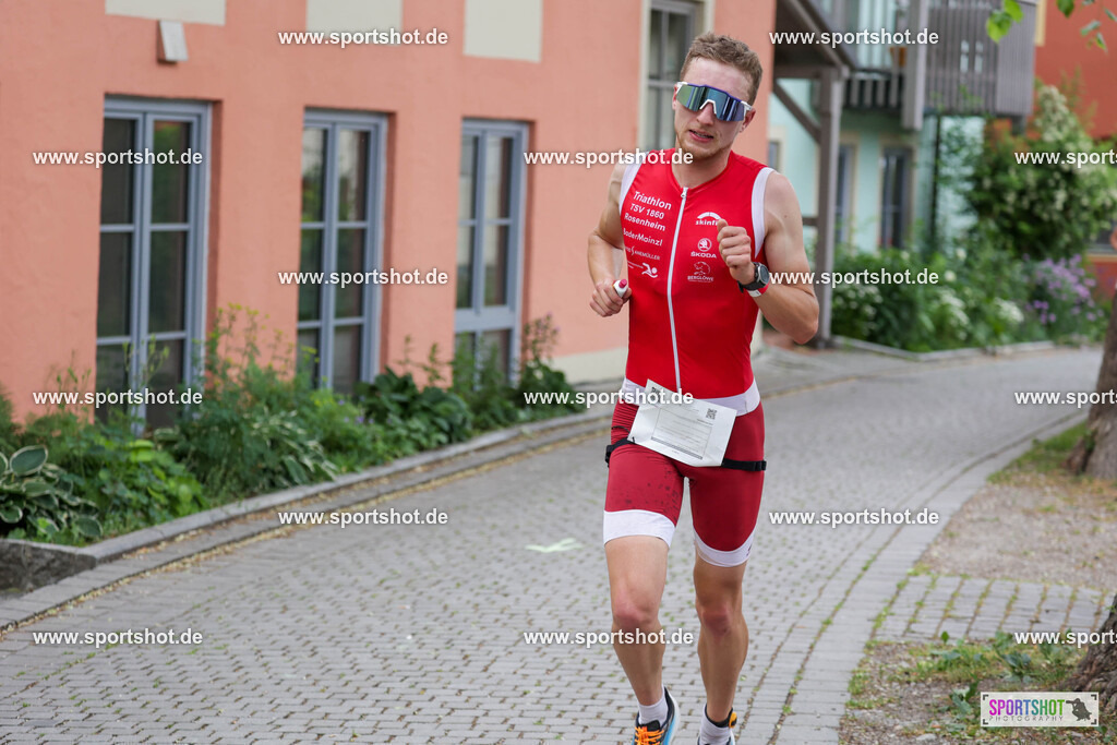 KSZ_5446 | Stadttriathlon Erding 2025. #yourpictrs #sportshot_your_pictrs @Sportshotphotography #stadttriathlonerding Copyright: www.sportshot.de