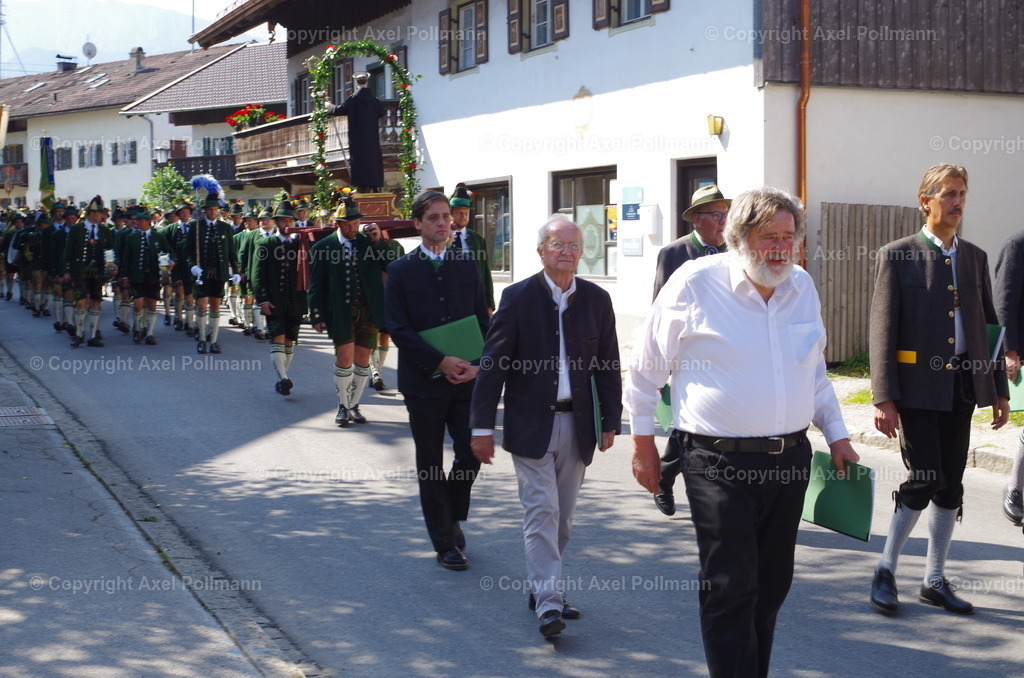 IMGP3706 | fotografiert von Axel PollmannLeonhardi Wallfahrt Benediktbeuern und Murnau, Fronleichnam, Fasching, Landschaft im Loisachtal und Benediktbeuern  - Realisiert mit Pictrs.com