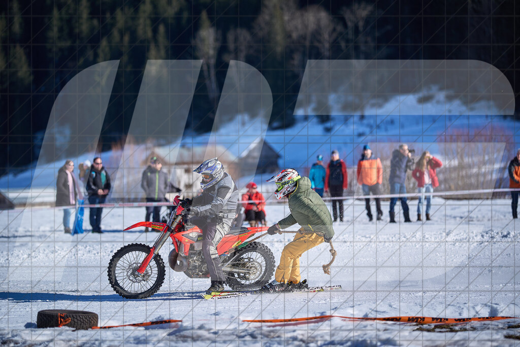 10. Holzknecht Skijöring in Gosau am Dachstein, Oberösterreich, Österreich am 08.02.2025Foto: © 2025 Martin Bihounek / martinbihounek.com | 08.02.2025: 10. Holzknecht Skijöring in Gosau am Dachstein, Oberösterreich, ÖsterreichFoto: © 2025 Martin Bihounek / martinbihounek.comInsta: @martinbihounekcomFB: @martinbihounekphotography