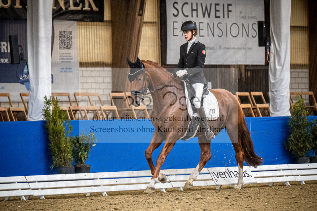 DOS_1039 | Entdecke hochwertige Reitturnierfotos von Foto Oger. Professionell, emotional und authentisch – jetzt Lieblingsmomente im Shop bestellen.Deutschlandweite Turnierfotografie. - Realisiert mit Pictrs.com