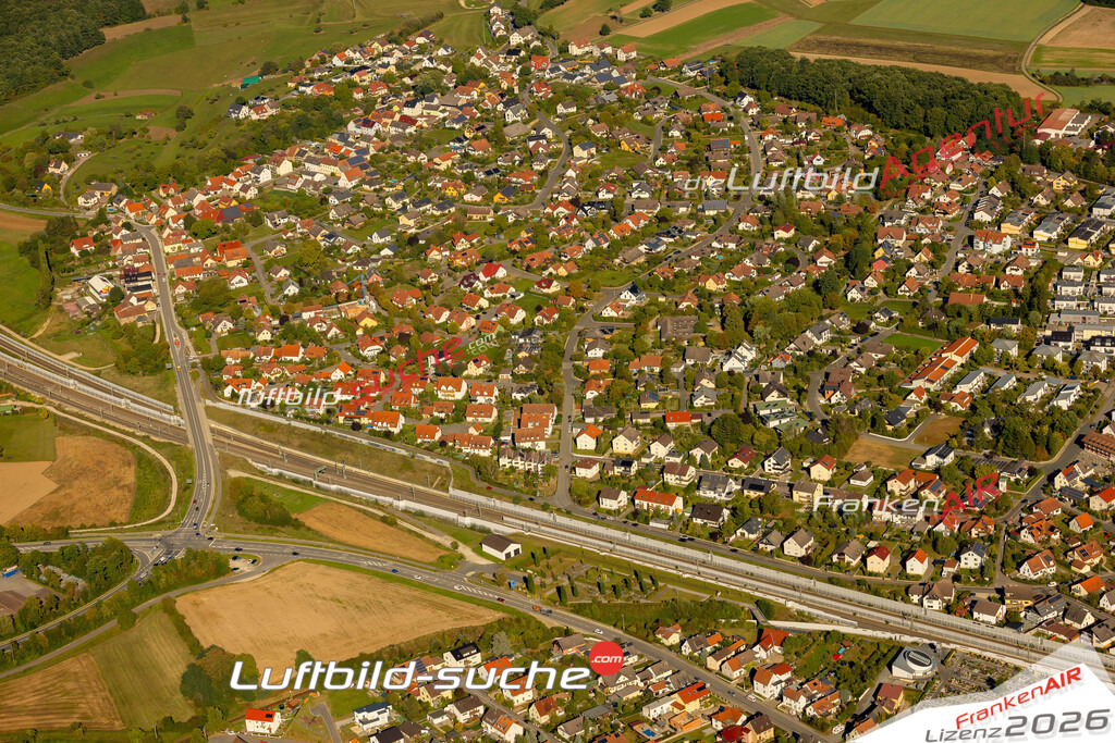 Das Luftbild zeigt :  Breitengüßbach - Die Luftaufnahme wurde 2023 vom UL-Flugzeug aus erstellt ( keine Drohne ) - Hochauflösende Luftaufnahme - Für grossformatige Ausdrucke geeignet. Die Geschenkidee !Mit Lizenz und Bildrechte bestellbar
