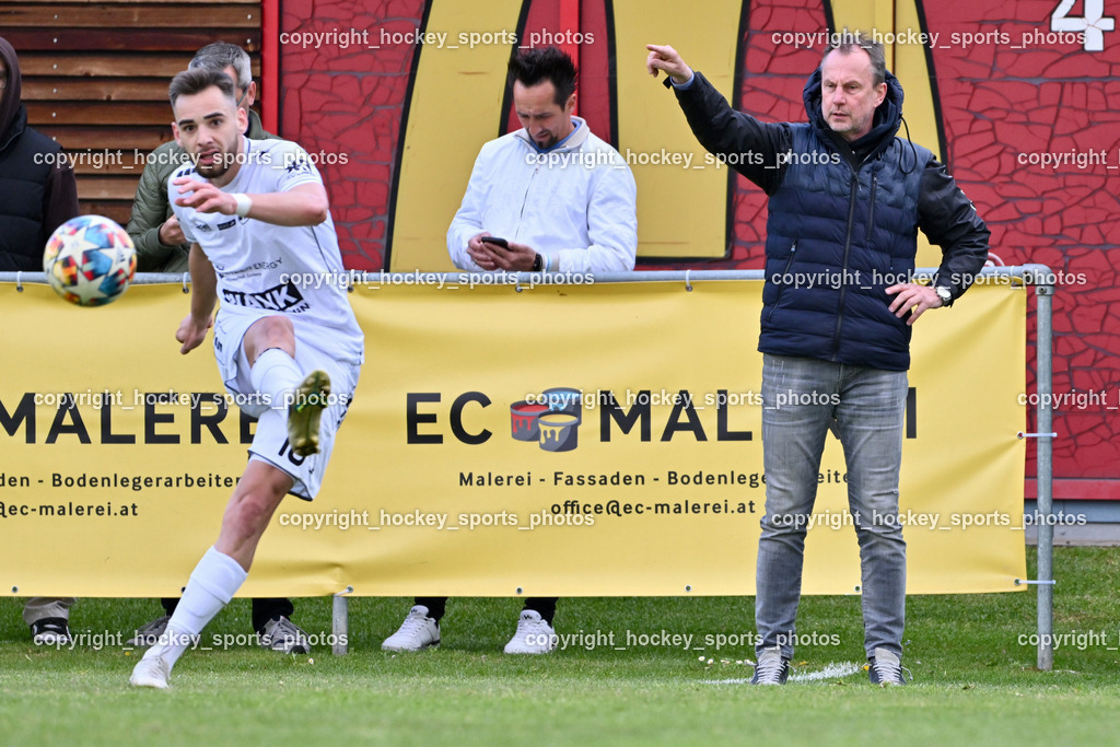 ASK Klagenfurt vs. SK Vorwärts Steyr 21.4.2024 | #10 Melvin Osmic ASK Klagenfurt, Headcoach ASK Klagenfurt Dietmar Thuller, ASK Klagenfurt vs. SK Vorwärts Steyr 21.4.2024, ASK Klagenfurt vs. SK Vorwärts Steyr am 21.04.2024 in Klagenfurt (ASK Sportzentrum Fischl), Austria, (Photo by Bernd Stefan)