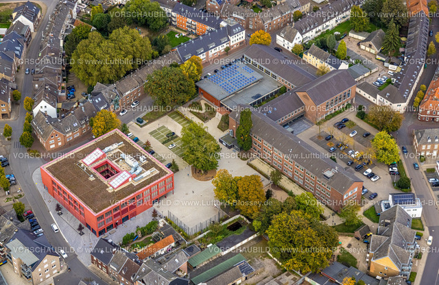 Emmerich241010508 | Luftbild, Gesamtschule mit Schulhof und Jugendcafe, Emmerich, Emmerich am Rhein, Niederrhein, Nordrhein-Westfalen, Deutschland