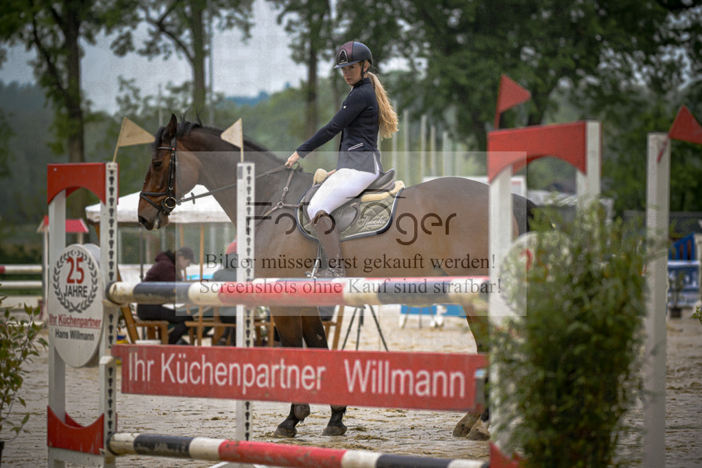 20240505-DOS_7028 | Entdecke hochwertige Reitturnierfotos von Foto Oger. Professionell, emotional und authentisch – jetzt Lieblingsmomente im Shop bestellen.Deutschlandweite Turnierfotografie. - Realisiert mit Pictrs.com