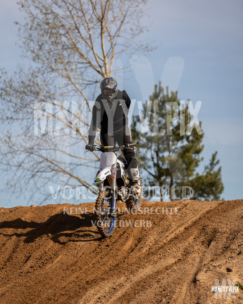 866A2291 | mxndyyvipix