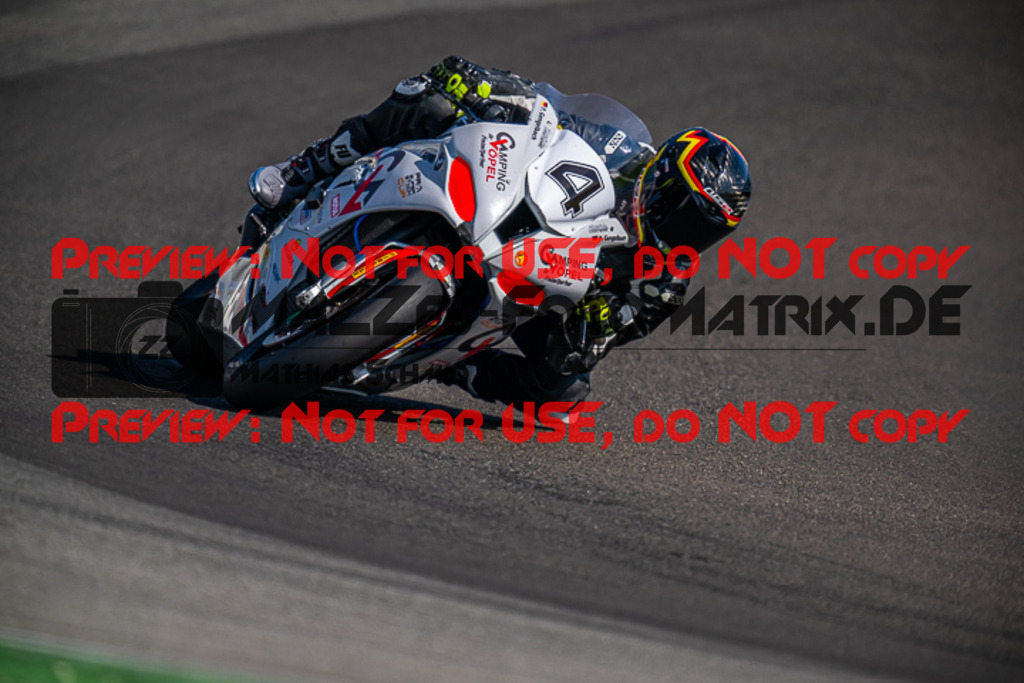 MaZZes_FotoMatrix_220923_2723 | PRO SUPERSTOCK