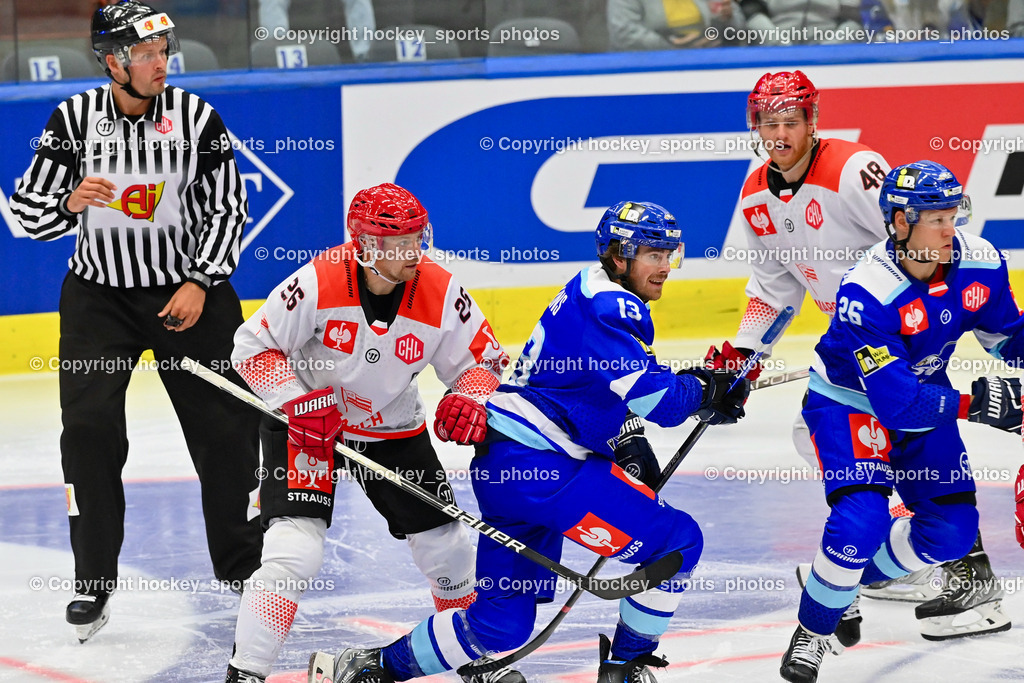 EC IDM Wärmepumpen VSV vs. Comarch Cracovia 11.9.2022 | Elias Seewald Referee, #26 Voitéch Polák, #13 Chris Collins, #26 Dominik Grafenthin, #48 Kayle Doetzel, 