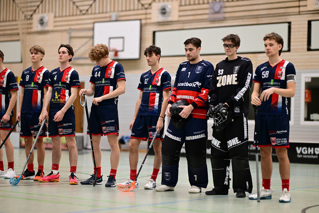 Floorball I Herren I Saison 2024-2025 I 2. FBL Herren Nord-West I 12. Spieltag I MTV Mittelnkirchen - SSF Dragons Bonn II I 036035 | Der Sportfotograf. - Realisiert mit Pictrs.com