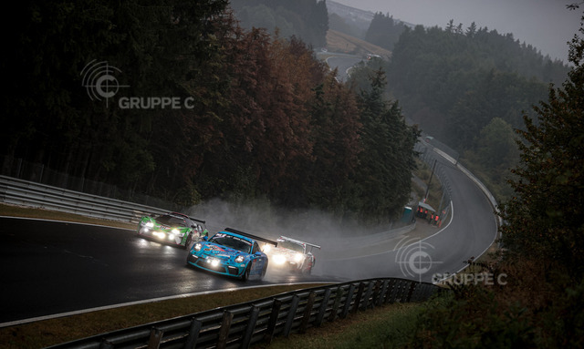 B70I1489 | Motorsport-Fotografie: DTM, 24h Nürburgring und GT-Action in hochauflösenden Bildern. Entdecke packende Rennmomente & Impressionen direkt aus der Boxengasse. - Realisiert mit Pictrs.com