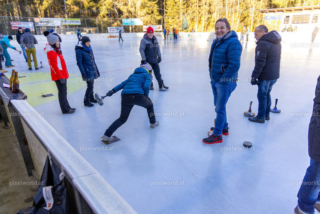 Gemeinde Eisstockturnier Steuerberg | Bildershop von pixelworld.at - Realisiert mit Pictrs.com