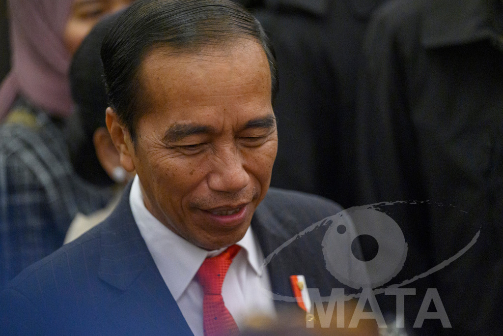 _DWA5487 | Welcoming Jokowi Widodo's arrival by the Indonesian people at Kastens Luisenhof Hotel in the context of the opening of Hannover Messe with Indonesia as Country Partner. Hannover, 15.04.2023 - Realisiert mit Pictrs.com