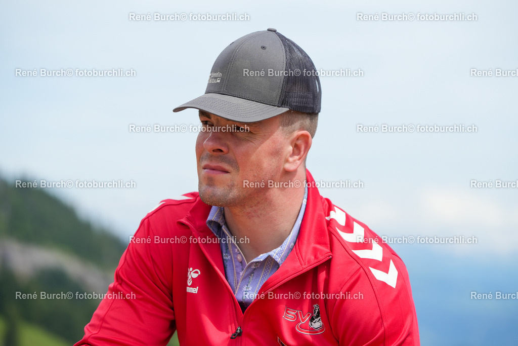 RB_01140 | René Burch leidenschaftlicher Fotograf aus Kerns in Obwalden.  Hier finden sie Sport, Landschaft und Natur Fotografie.
 - Realisiert mit Pictrs.com