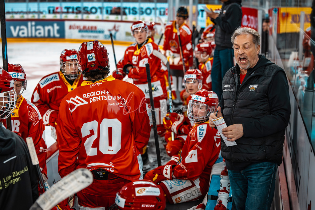EHCB vs GCK 20260104-6537 | Sportbilder, Sportfotograf, Hochzeits- und Eventfotografin, Flugshows, Portraits und Tiershooting, Aviation, Downhill, Nationalleague, Swissleague, International