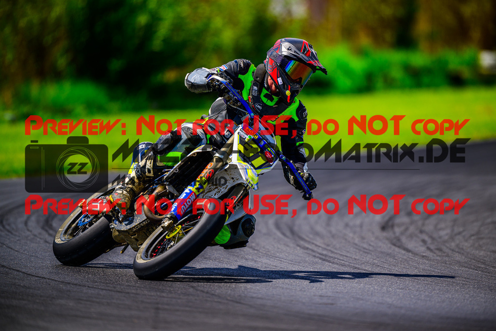 MaZZes_FotoMatrix_240714_6007705_5121 | S2