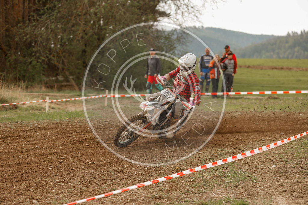 4TaktLauf1-748 | koppe-media - Realisiert mit Pictrs.com
