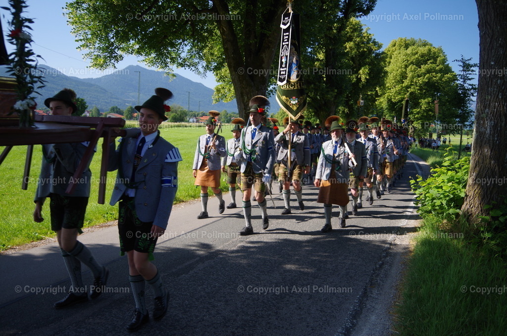 IMGP4839 | fotografiert von Axel PollmannLeonhardi Wallfahrt Benediktbeuern und Murnau, Fronleichnam, Fasching, Landschaft im Loisachtal und Benediktbeuern  - Realisiert mit Pictrs.com