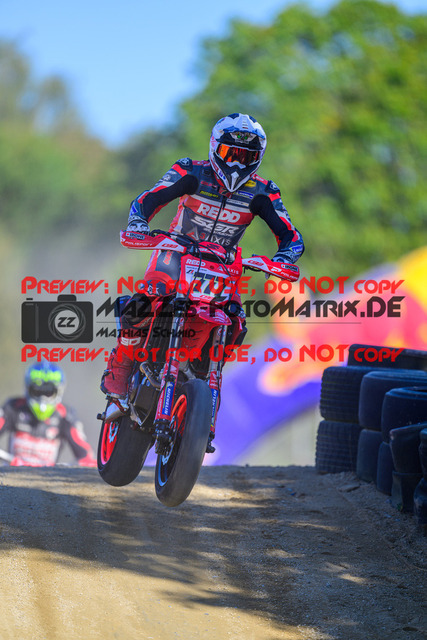 MaZZes_Fotomatrix_20241005_6007705_8152 | SENIOR