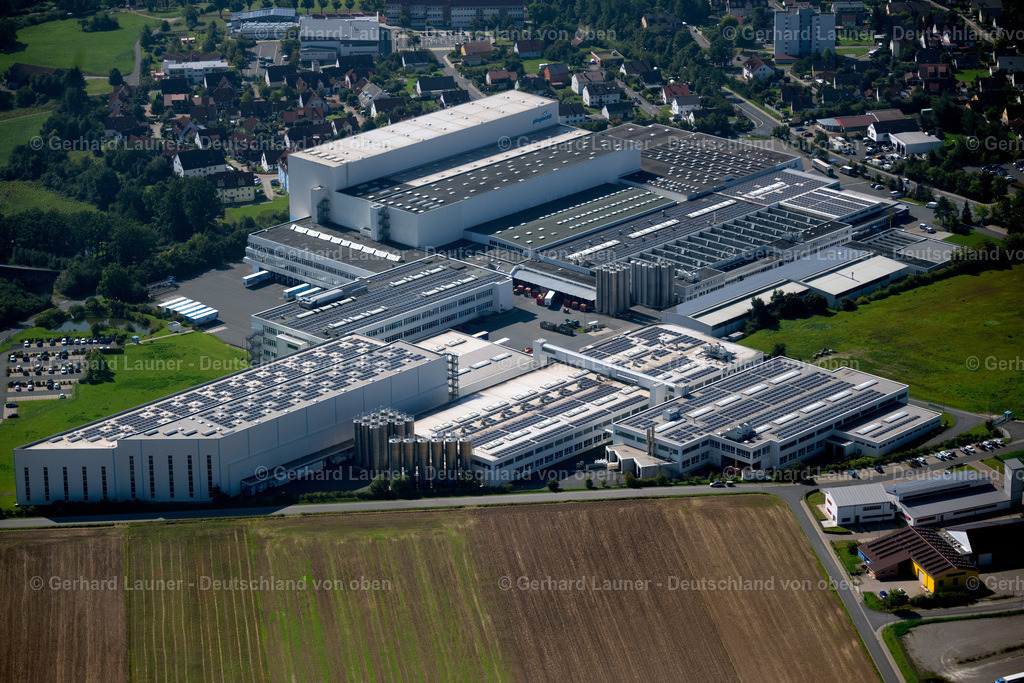 4050650 | DIETENHOFEN 02.09.2021 Gebäude und Produktionshallen auf dem Werksgelände der geobra Brandstätter Stiftung & Co. KG, dem Hersteller des System-Spielzeug Playmobil, entlang der Neustädter Straße in Dietenhofen im Bundesland Bayern, Deutschland. Weiterführende Informationen bei: Moezer GmbH,  geobra Brandstätter Stiftung & Co. KG. // Building and production halls on the premises of geobra Brandstaetter Stiftung & Co. KG in Dietenhofen in the state Bavaria, Germany. Further information at: Moezer GmbH,  geobra Brandstaetter Stiftung & Co. KG. Foto: Gerhard Launer